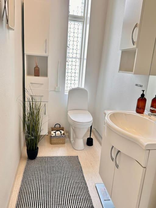 Apartamento Unik Jugend Leilighet I Sentrum Ålesund Exterior foto